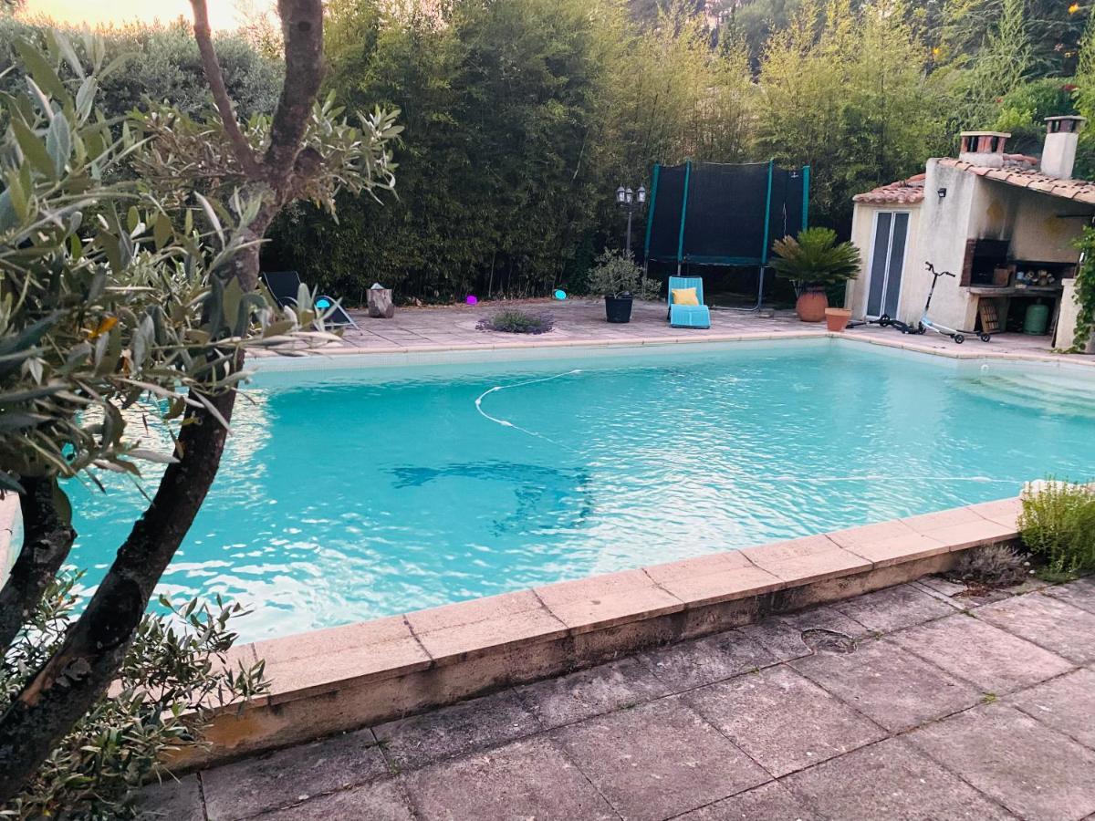 Apartmán Chambre D Hote Entre Cigale Et Pagnol Peypin Exteriér fotografie